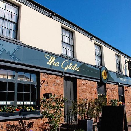 The Globe Inn Sampford Peverell Exterior photo