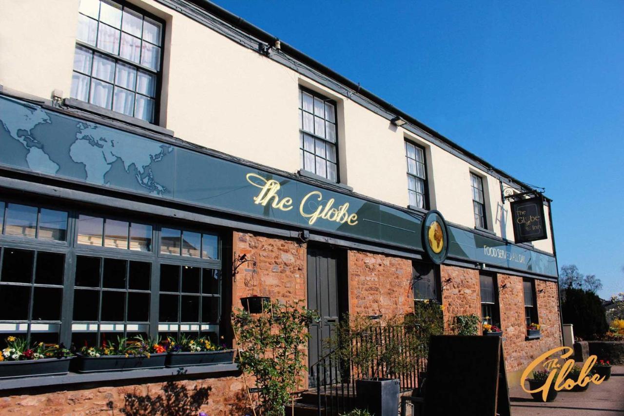 The Globe Inn Sampford Peverell Exterior photo